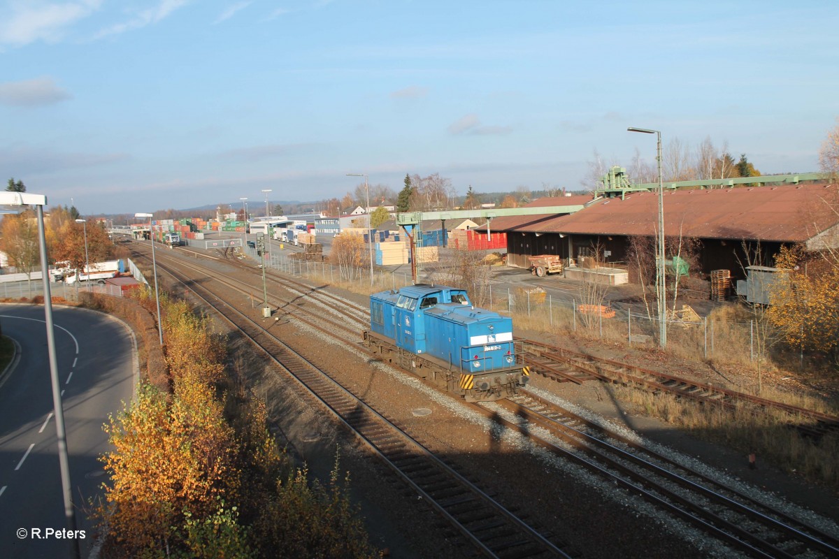 204 022-2 rollt Lz durch Wiesau in Richtung Hof. 15.11.14