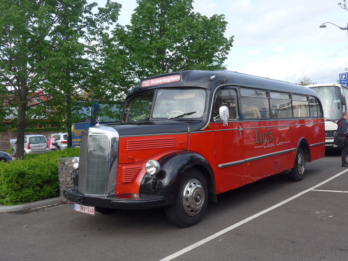 (204'077) - Aus Belgien: Van Duffel, Lommel - 1-JVJ-248 - Mercedes am 26. April 2019 in Haguenau, Parkplatz