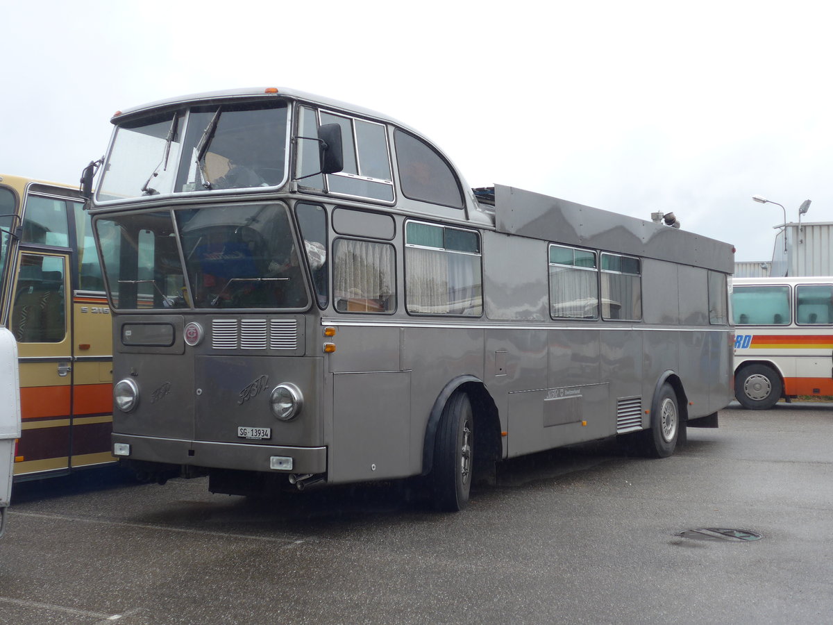 (204'385) - Aus der Schweiz: Schneider, Schmerikon - SG 13'934 - FBW/Tscher Hochlenker (ex Basler, Hofstetten; ex VBZ Zrich Nr. 244) am 27. April 2019 in Wissembourg, AAF-Museum