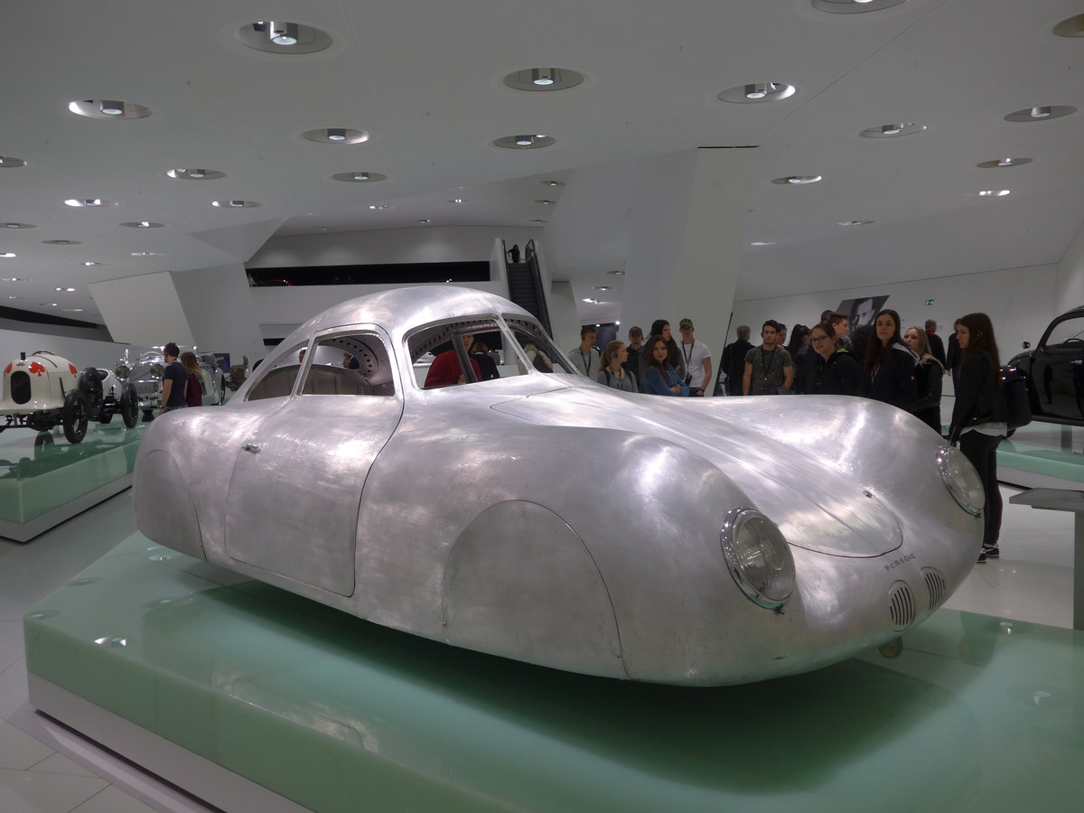 (204'641) - Porsche am 9. Mai 2019 in Zuffenhausen, Porche Museum
