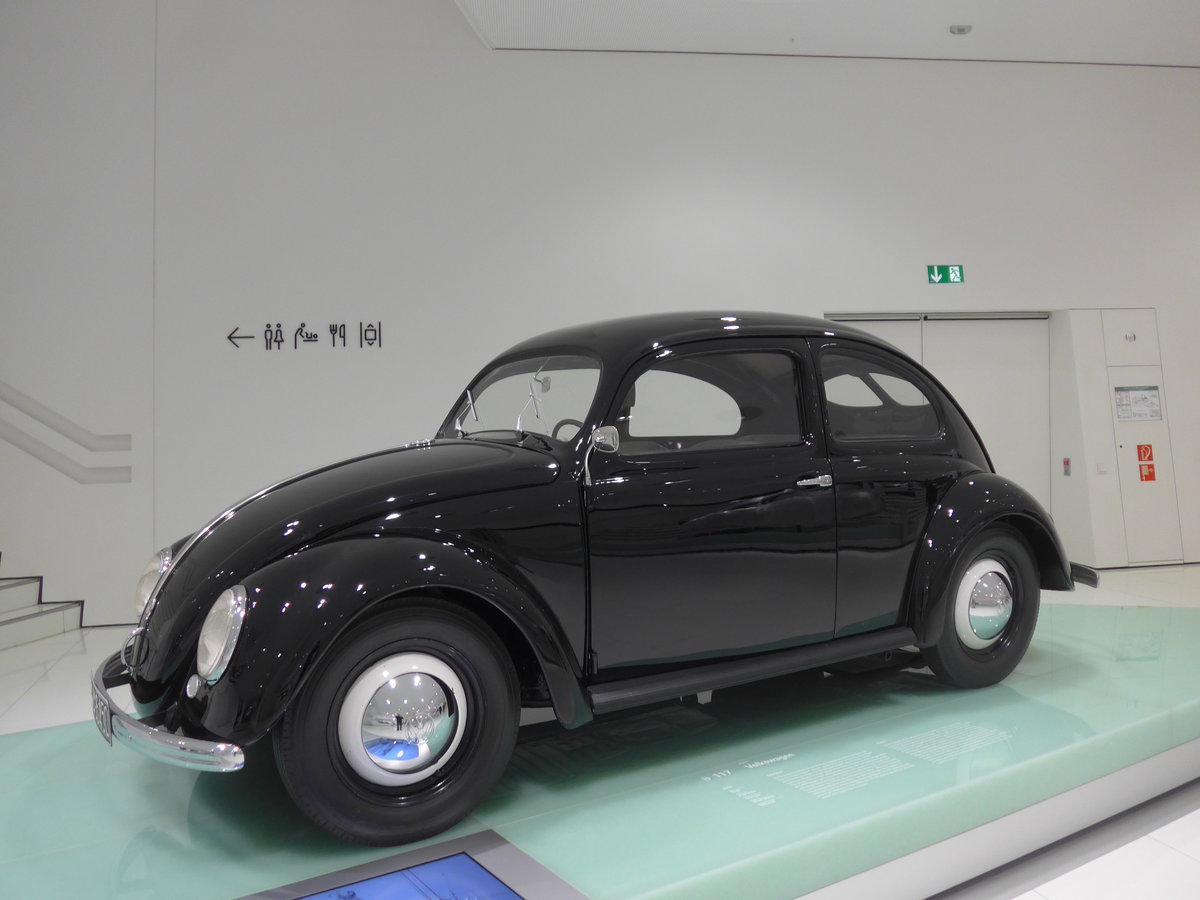 (204'644) - VW-Kfer - AW 24-6450 - am 9. Mai 2019 in Zuffenhausen, Porsche Museum