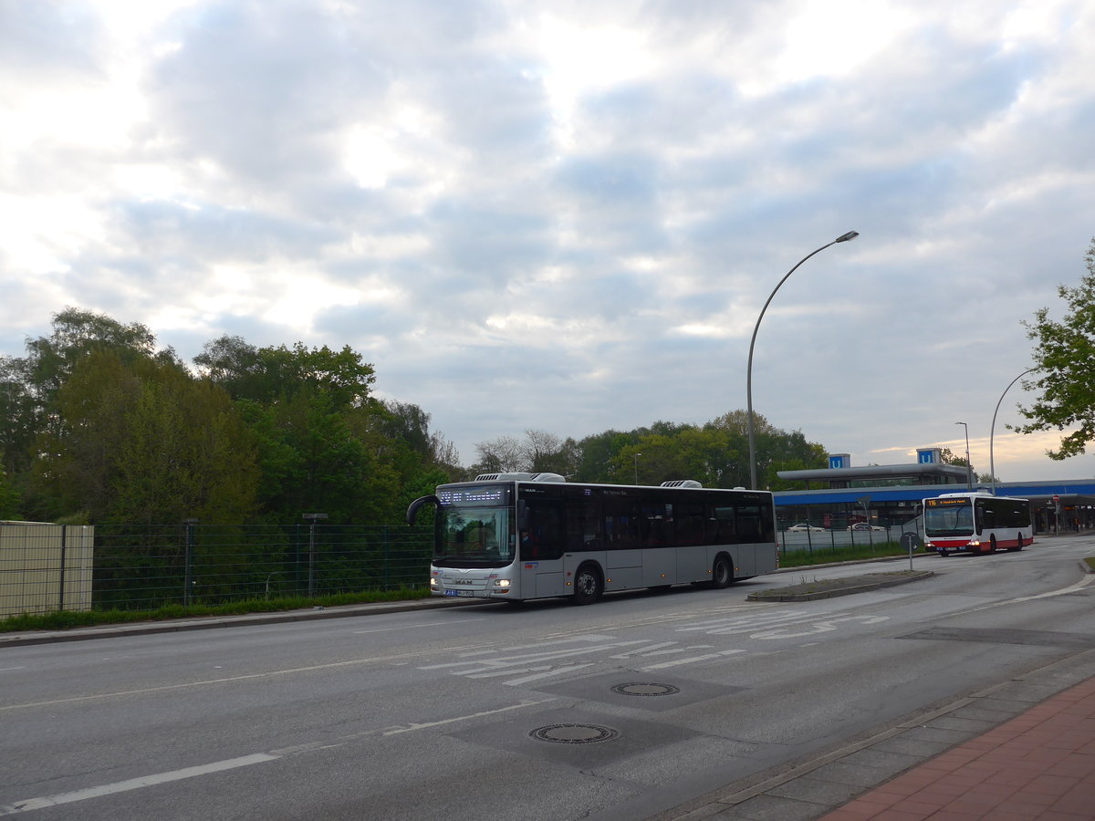 (204'855) - VHH Hamburg - Nr. 1514/HH-V 9514 - MAN am 11. Mai 2019 in Hamburg, U-Bahnhof Billstedt