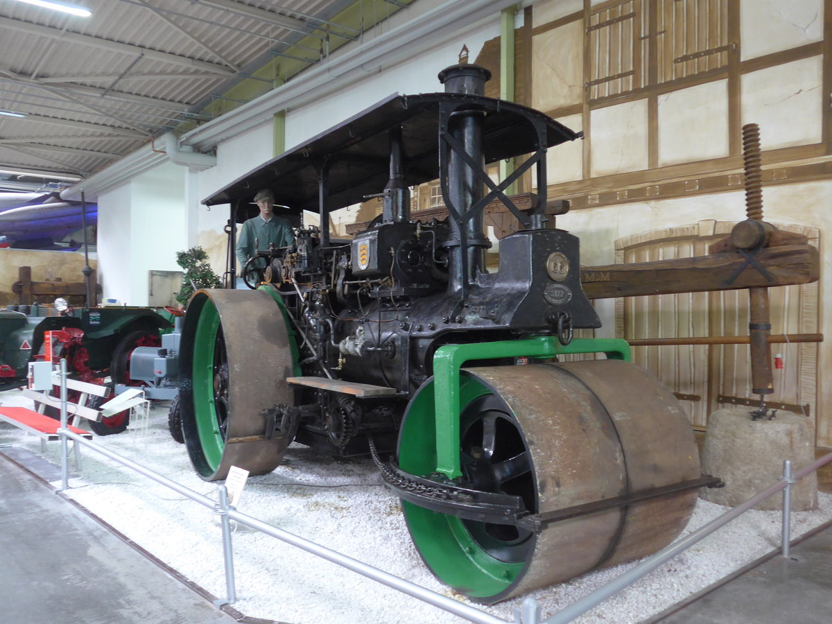 (205'046) - Strassenwalze am 13. Mai 2019 in Sinsheim, Museum