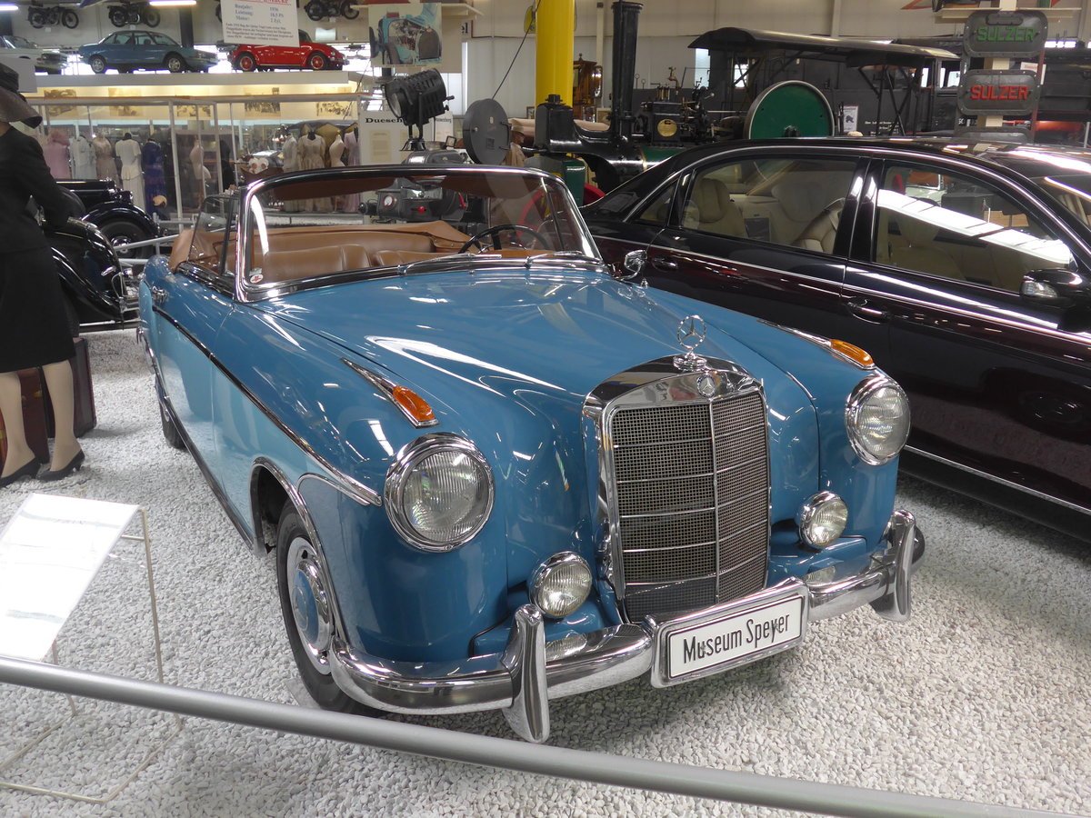 (205'165) - Mercedes am 13. Mai 2019 in Sinsheim, Museum