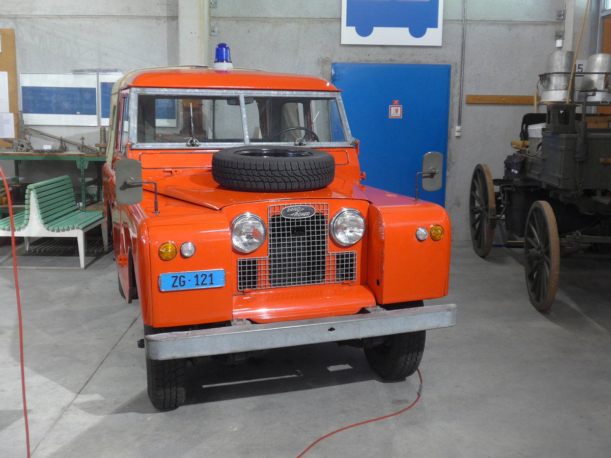 (205'199) - Freiw. Feuerwehr, Zug - ZG 121 - Land-Rover am 18. Mai 2019 in Neuheim, ZDT