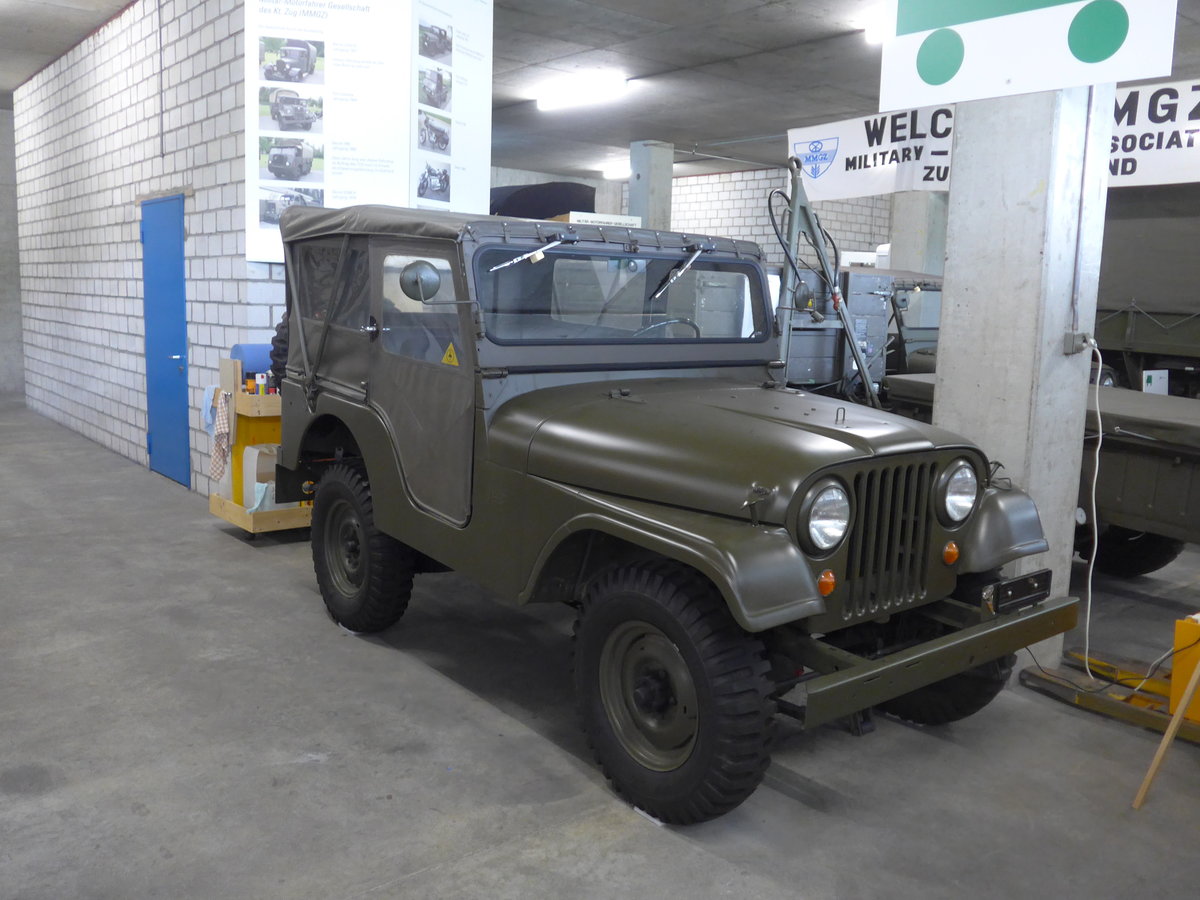 (205'217) - Willys am 18. Mai 2019 in Neuheim, ZDT