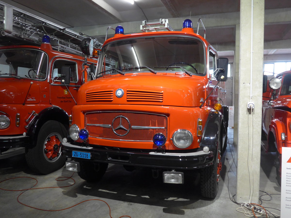 (205'267) - Freiw. Feuerwehr, Zug - Nr. 6/ZG 5118 - Mercedes am 18. Mai 2019 in Neuheim, ZDT