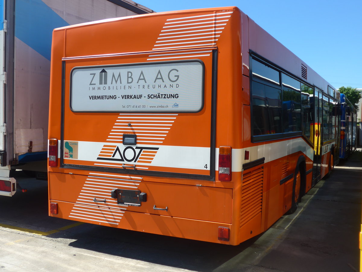 (205'736) - AOT Amriswil - Nr. 4 - Neoplan am 2. Juni 2019 in Frauenfeld, Langdorfstrasse