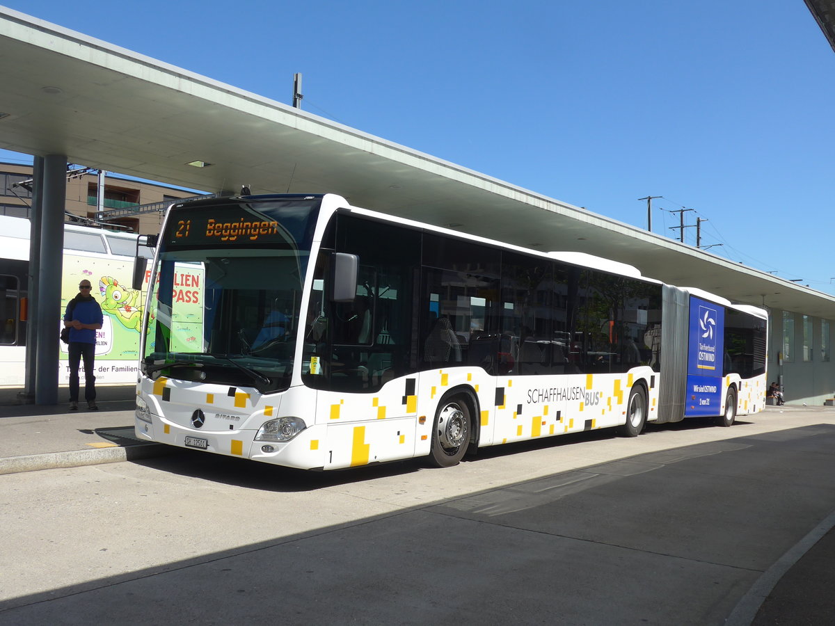 (205'909) - SB Schaffhausen - Nr. 1/SH 12'501 - Mercedes am 8. Juni 2019 beim Bahnhof Schaffhausen