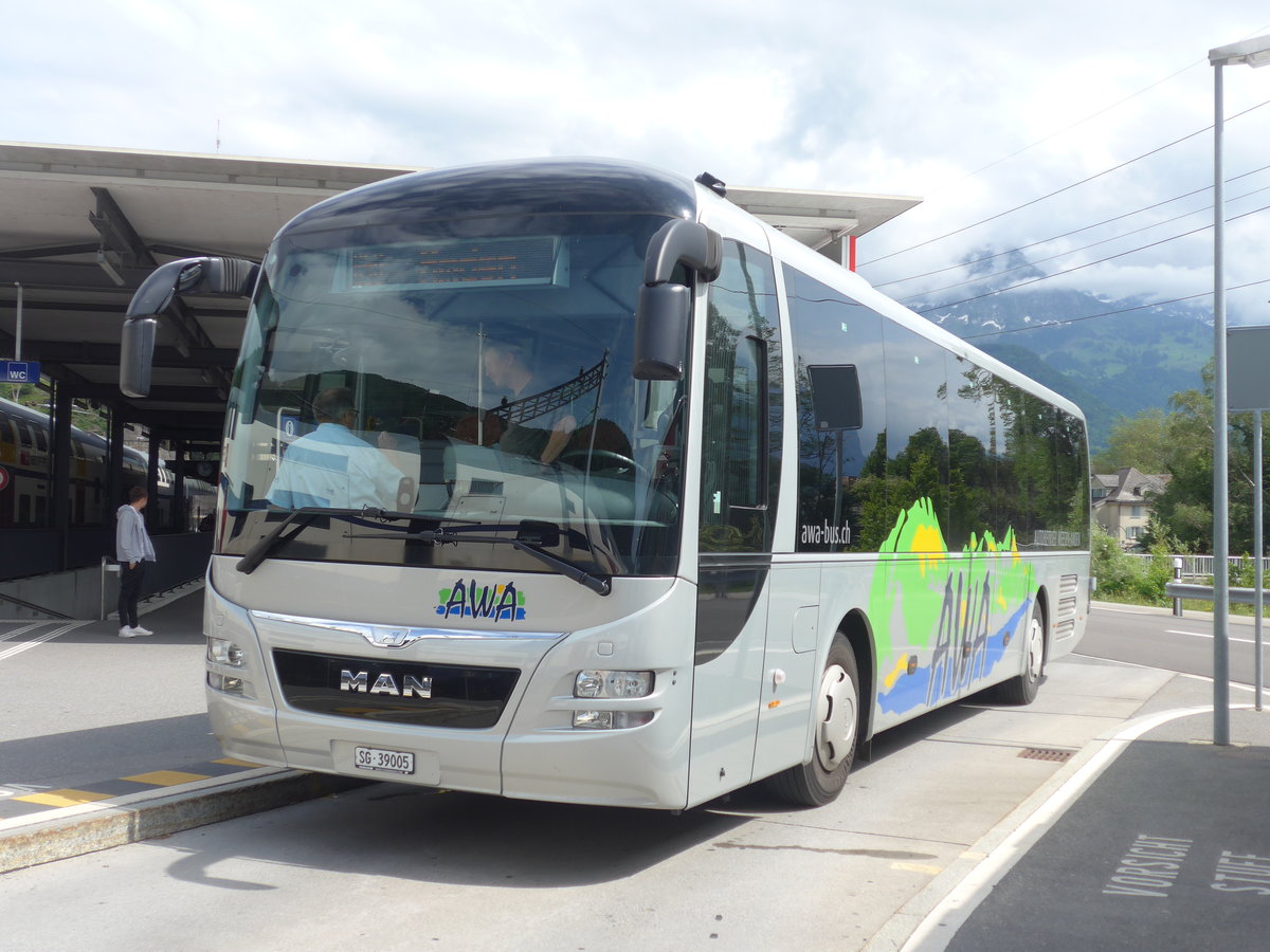 (206'420) - AWA Amden - Nr. 5/SG 39'005 - MAN (ex ATT Cadenazzo; ex St. Gallerbus, St. Gallen; ex Vorfhrfahrzeug) am 15. Juni 2019 beim Bahnhof Ziegelbrcke