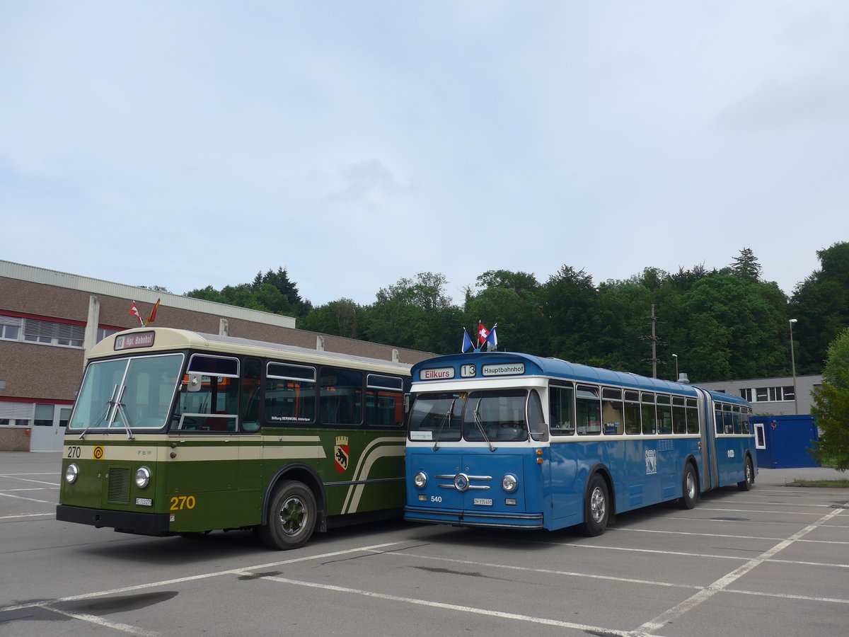 (206'599) - SVB Bern (bernmobil historique) - Nr. 270/BE 113'270 - FBW/SWS-Gangloff + VBZ Zrich (TMZ) - Nr. 540/ZH 315'491 - Saurer/Saurer (ex Nr. 7540; ex Nr. 540) am 22. Juni 2019 in Emmenbrcke, Debrunner Acifer