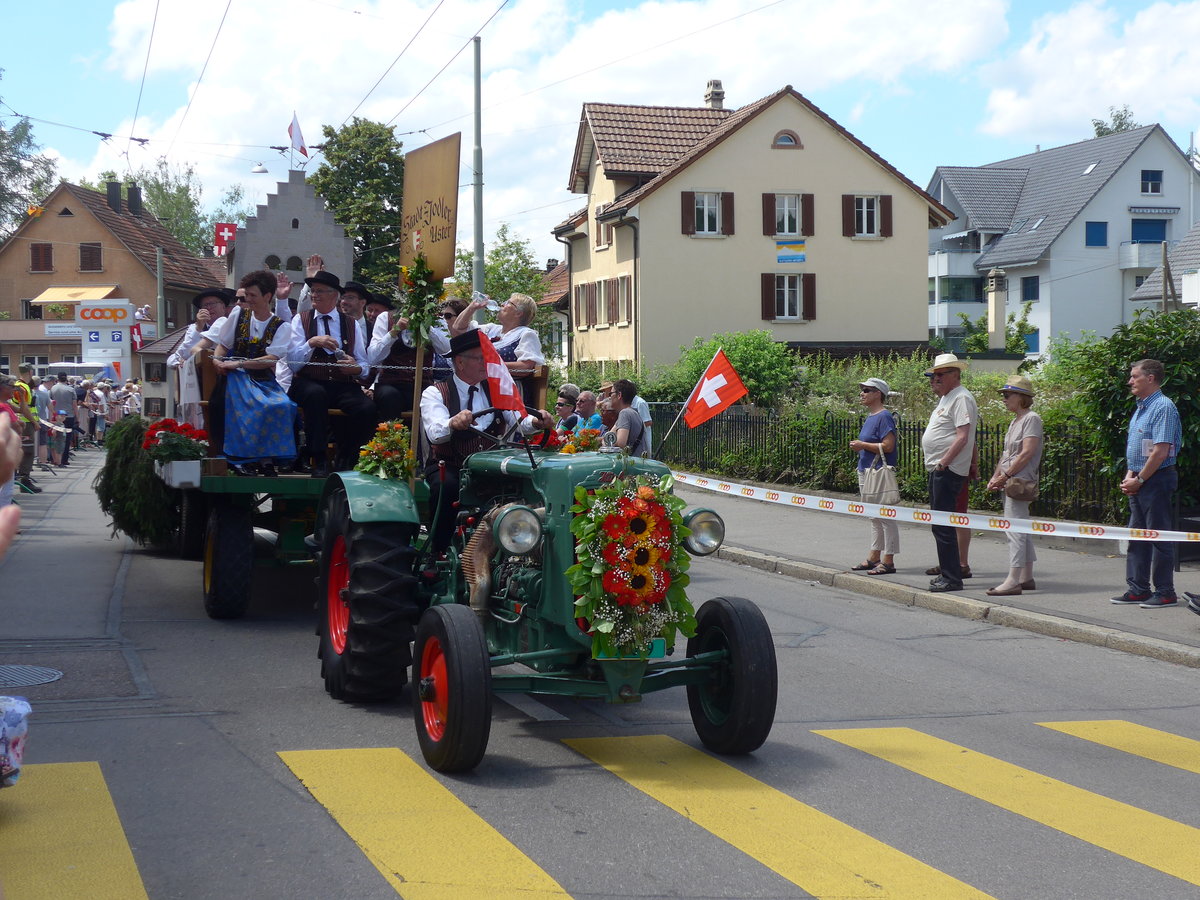 (206'691) - Hrlimann am 23. Juni 2019 am Jodlerfest-Umzug in Winterthur