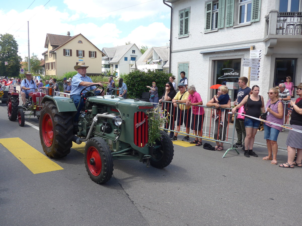 (206'718) - Hrlimann - ZH 8141 - am 23. Juni 2019 am Jodlerfest-Umzug in Winterthur