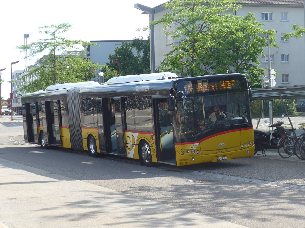 (207'543) - PostAuto Bern - Nr. 681/BE 820'681 - Solaris am 7. Juli 2019 beim Bahnhof Zollikofen