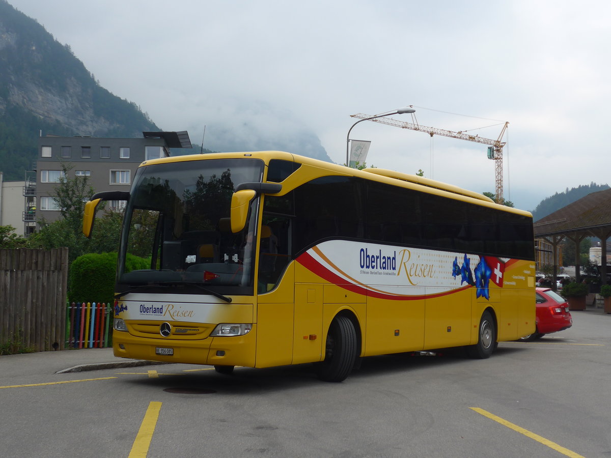 (207'664) - Oberland Reisen, Thun - Nr. 28/BE 356'085 - Mercedes (ex AVG Grindelwald Nr. 28) am 9. Juli 2019 in Meiringen, Postautostation