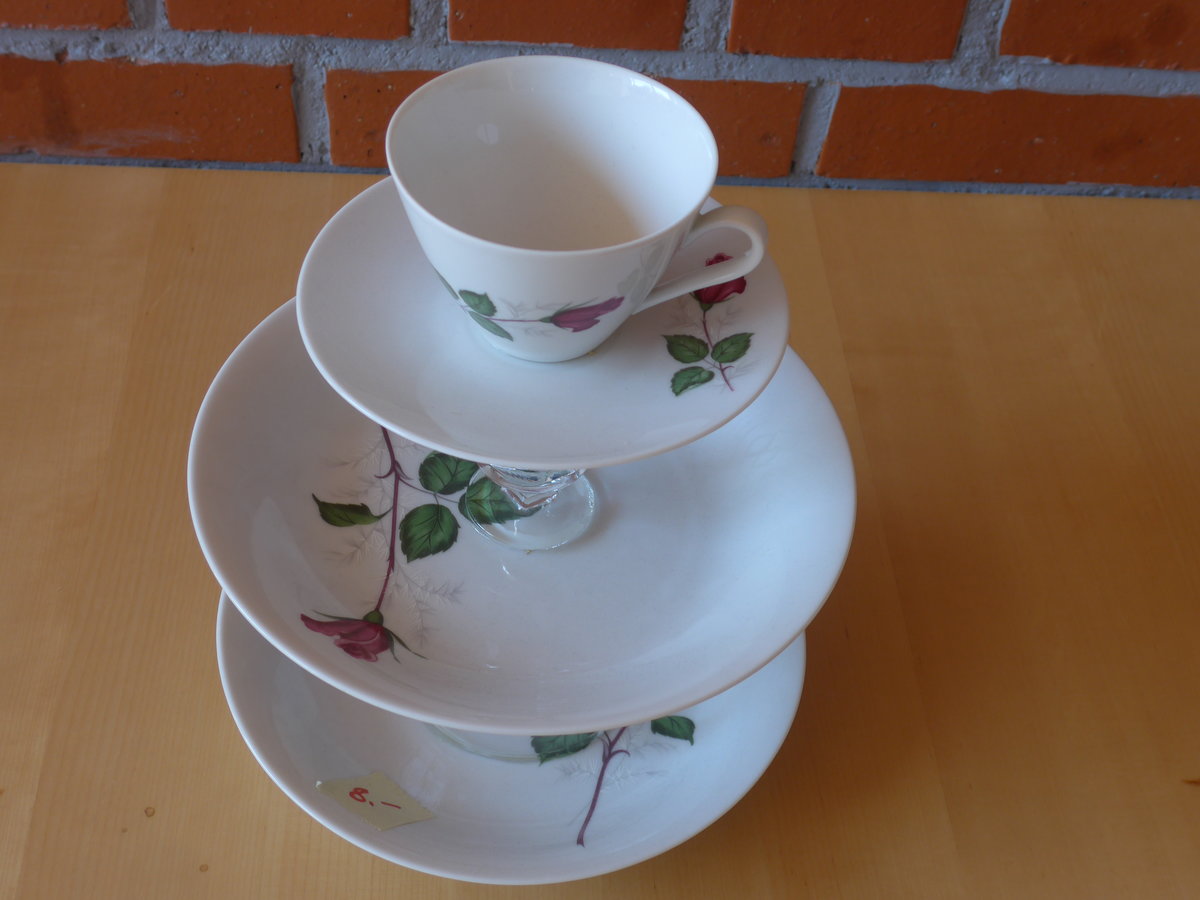 (207'771) - Etagre am 10. Juli 2019 im BrockiShop Thun