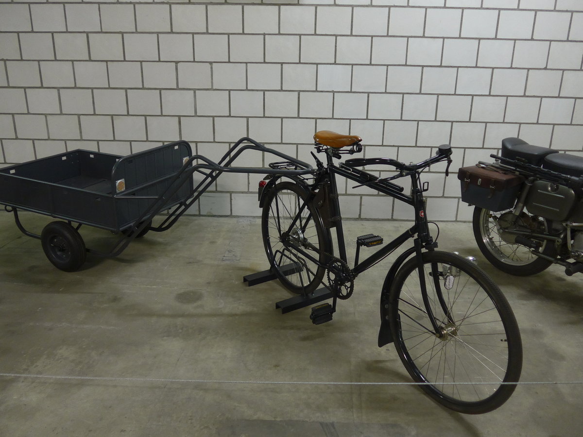 (207'878) - Militrvelo mit Anhnger am 10. Juli 2019 in Burgdorf, AMP