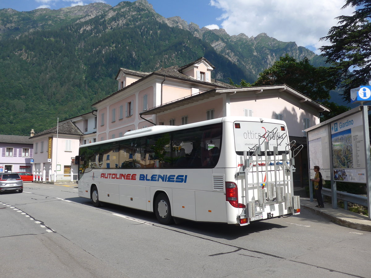 (208'089) - ABl Biasca - Nr. 7/TI 231'007 - Setra am 21. Juli 2019 in Olivone, Posta