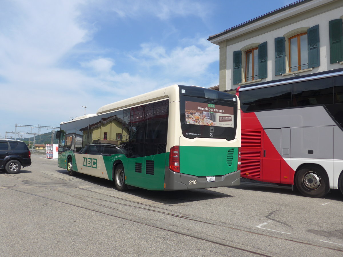 (208'136) - MBC Morges - Nr. 216/VD 1384 - Mercedes am 22. Juli 2019 beim Bahnhof Moudon