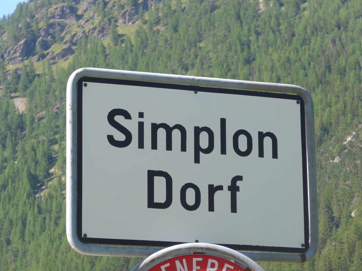(208'367) - Ortstafel von Simplon Dorf am 3. August 2019