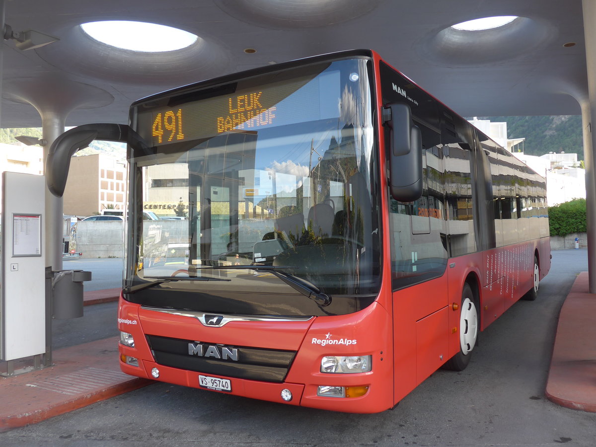 (208'379) - Ruffiner, Turtmann - VS 95'740 - MAN am 3. August 2019 beim Bahnhof Visp