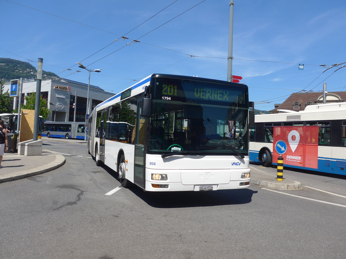 (208'467) - VMCV Clarens - Nr. 904/VD 463'528 - MAN (ex transN, La Chaux-de-Fonds Nr. 241; ex TN Neuchtel Nr. 241) am 4. August 2019 beim Bahnhof Vevey