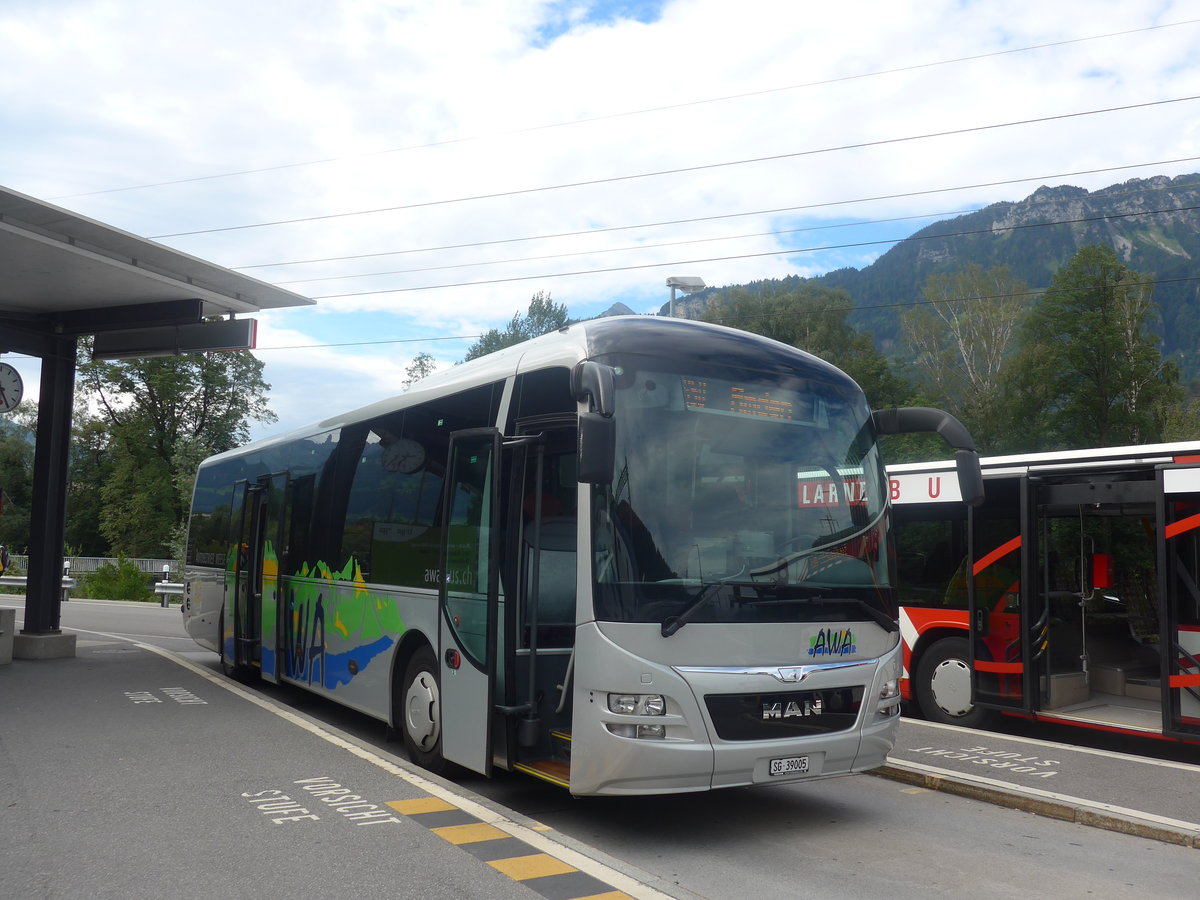 (208'769) - AWA Amden - Nr. 5/SG 39'005 - MAN (ex ATT Cadenazzo; ex St. Gallerbus, St. Gallen; ex Vorfhrfahrzeug) am 17. August 2019 beim Bahnhof Ziegelbrcke