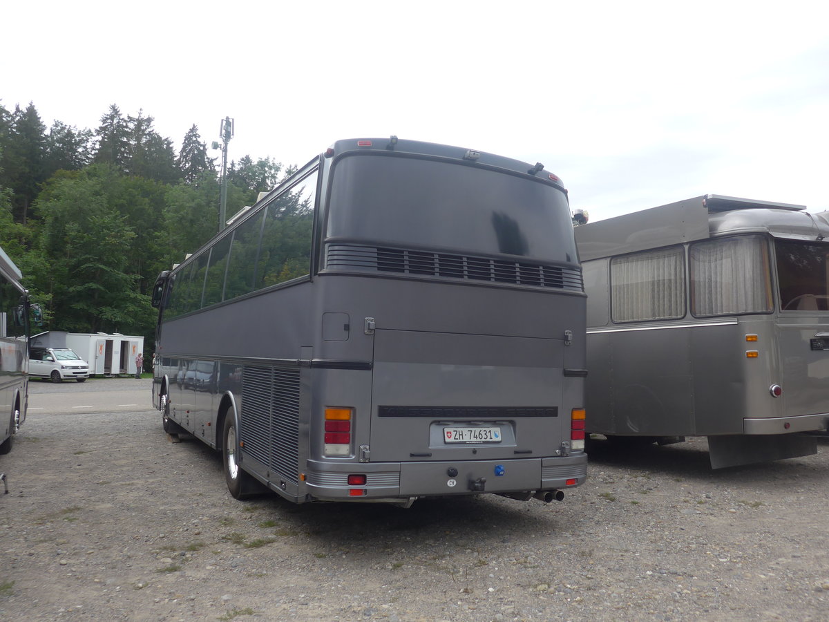 (208'812) - Felix, Gattikon - ZH 74'631 - Setra am 17. August 2019 in Atzmnnig, Schutt