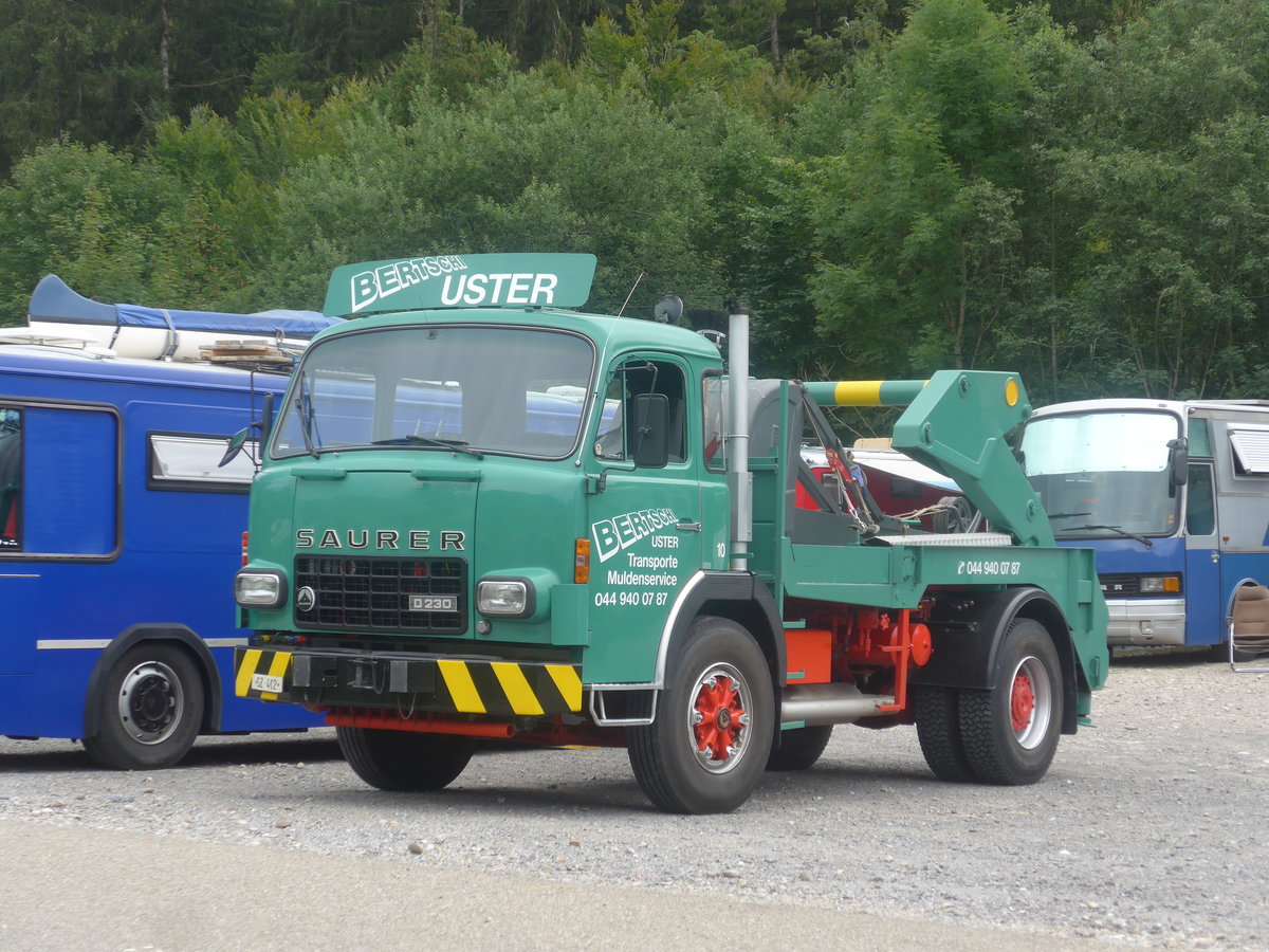 (208'878) - Bertschi, Uster - Nr. 10/SZ 412 - Saurer am 17. August 2019 in Atzmnnig, Schutt