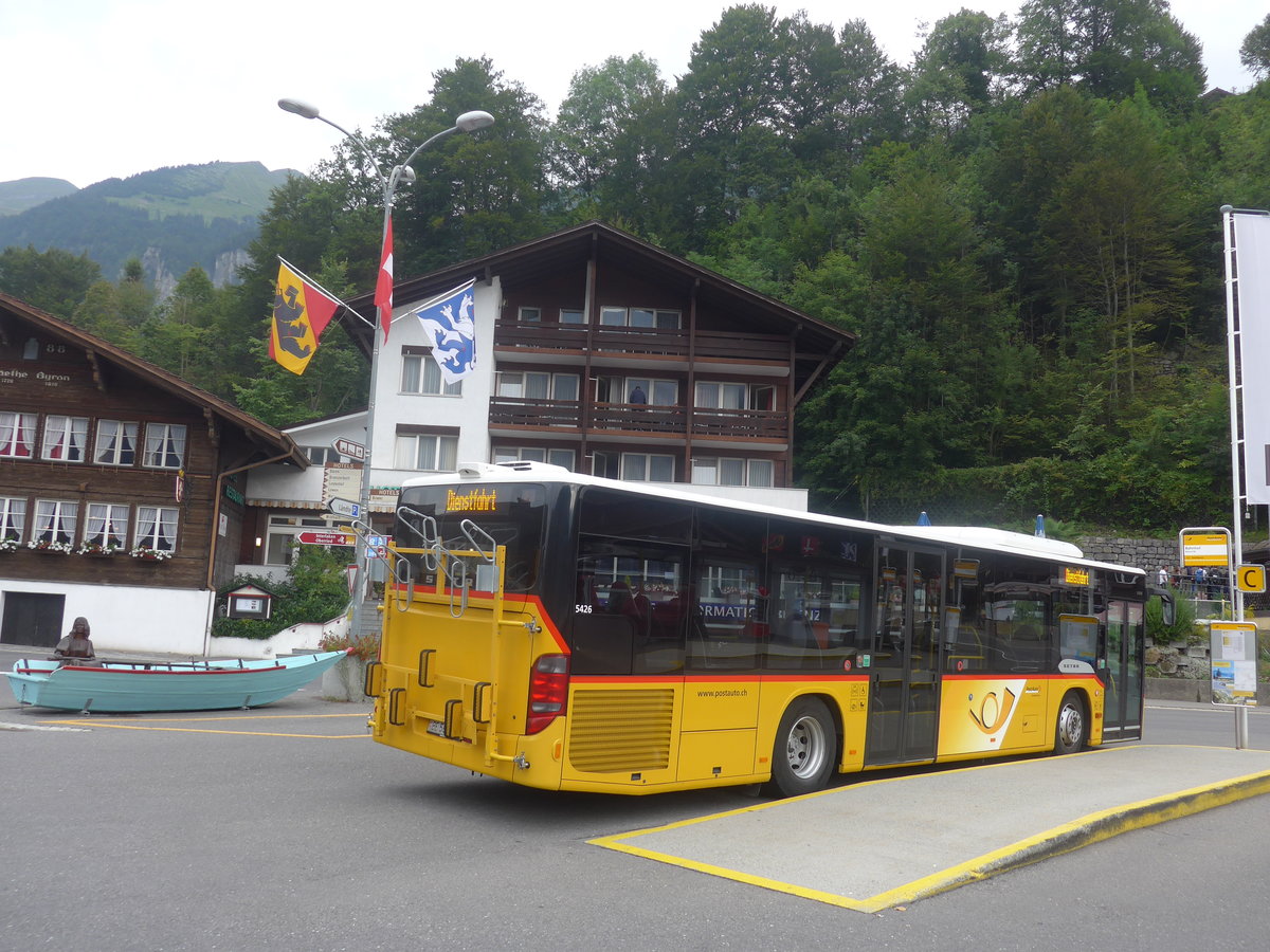 (209'207) - Flck, Brienz - Nr. 3/BE 568'700 - Setra am 1. September 2019 beim Bahnhof Brienz