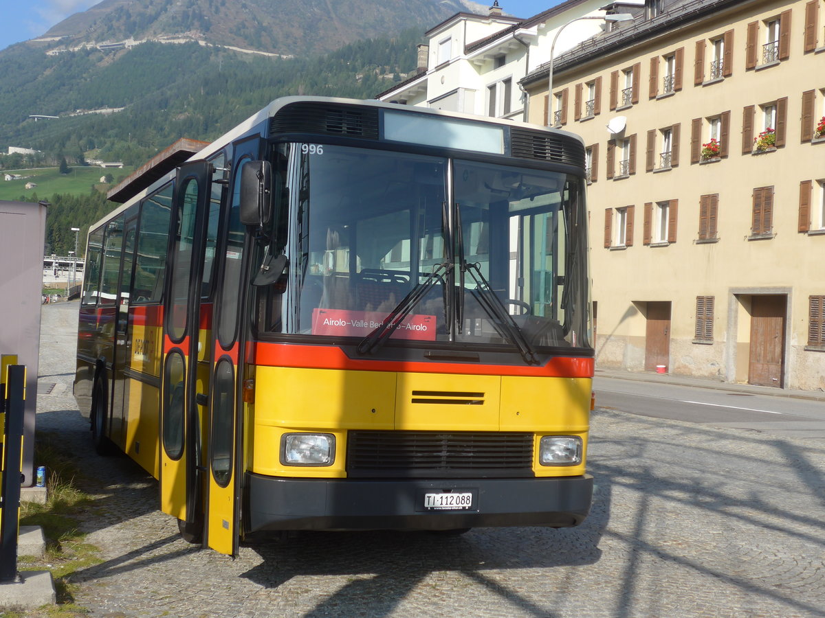 (209'816) - Marchetti, Airolo - TI 112'088 - NAW/Hess (ex PostAuto Bern; ex AVG Meiringen Nr. 66; ex P 24'452) am 28. September 2019 beim Bahnhof Airolo