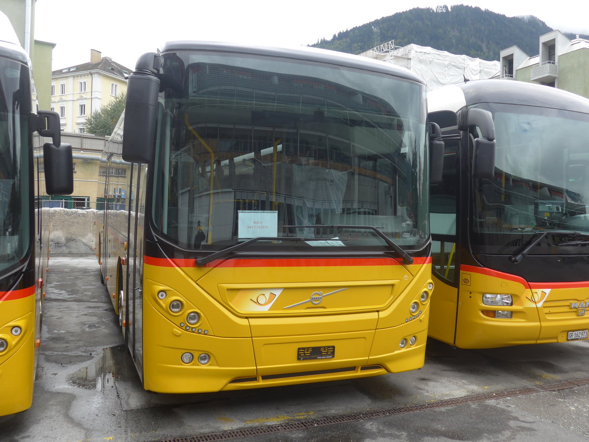 (210'015) - Brem, Wlflinswil - PID 11'235 - Volvo am 6. Oktober 2019 in Chur, Postgarage