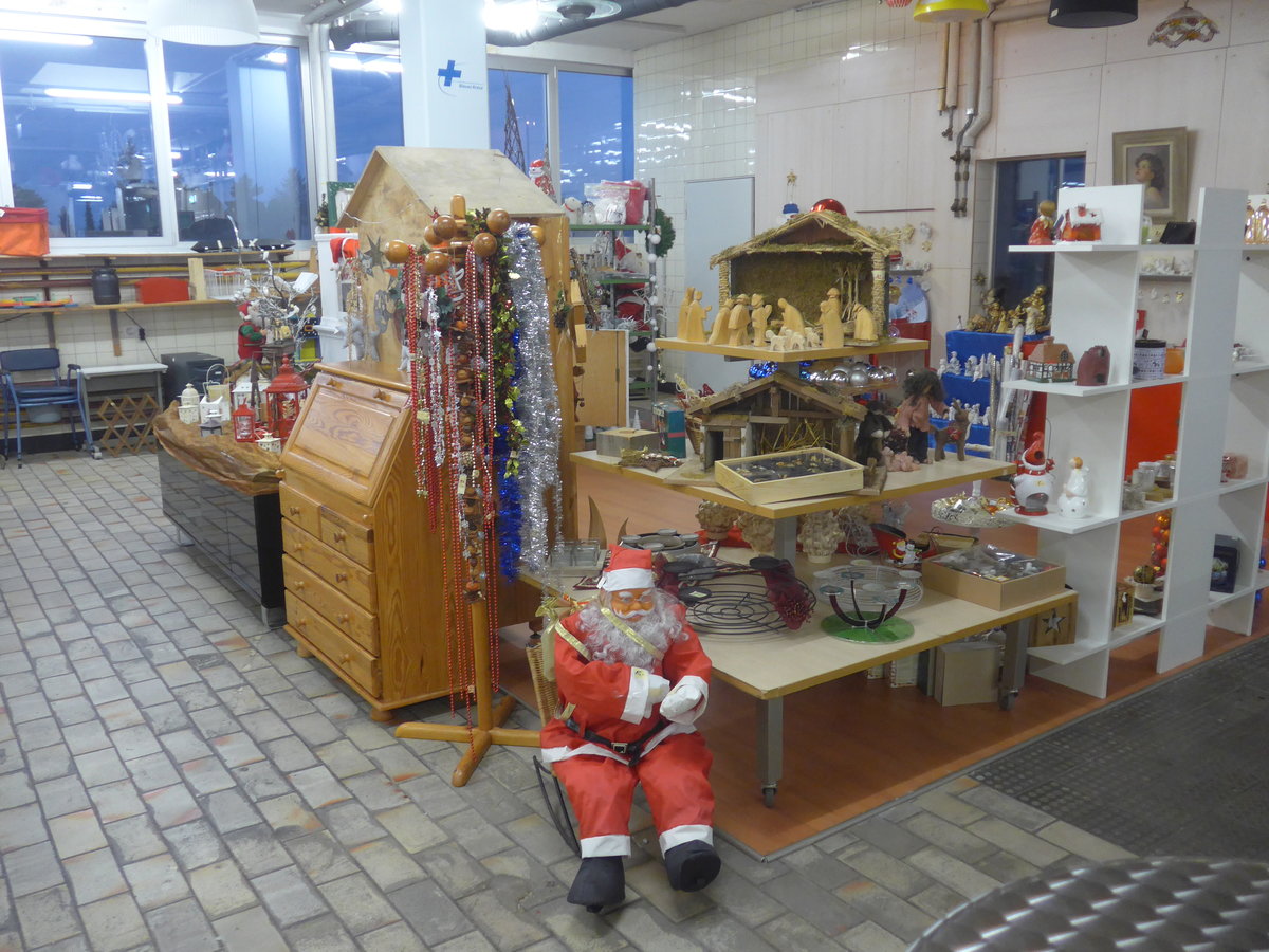 (210'372) - Weihnachtsverkauf 2019 im BrockiShop Thun am 19. Oktober 2019