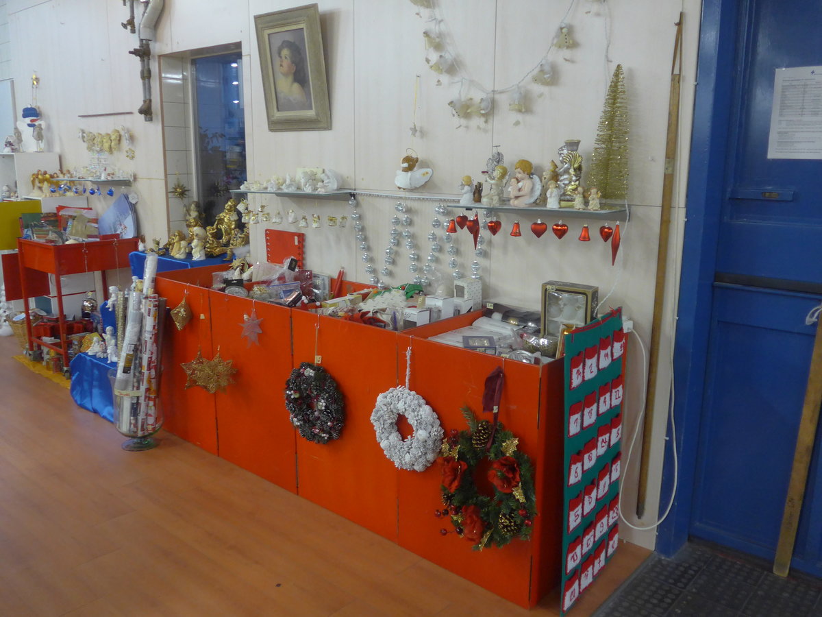 (210'377) - Weihnachtsverkauf 2019 im BrockiShop Thun am 19. Oktober 2019