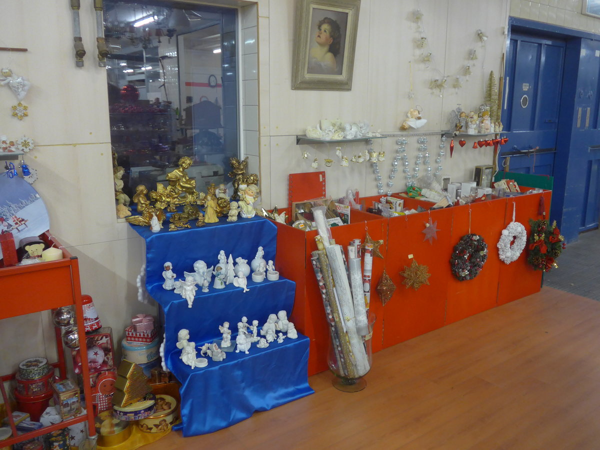 (210'385) - Weihnachtsverkauf 2019 im BrockiShop Thun am 19. Oktober 2019