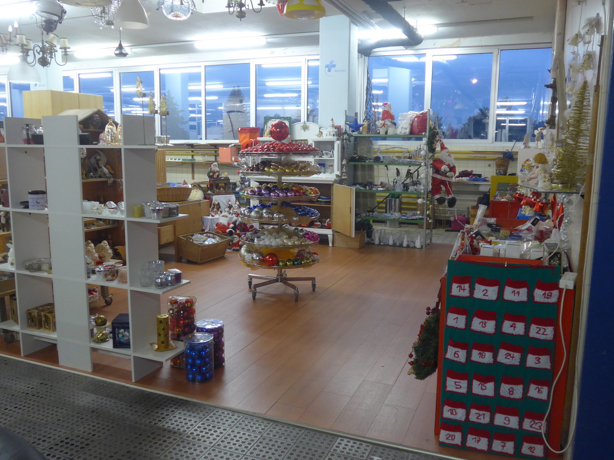 (210'389) - Weihnachtsverkauf 2019 im BrockiShop Thun am 19. Oktober 2019