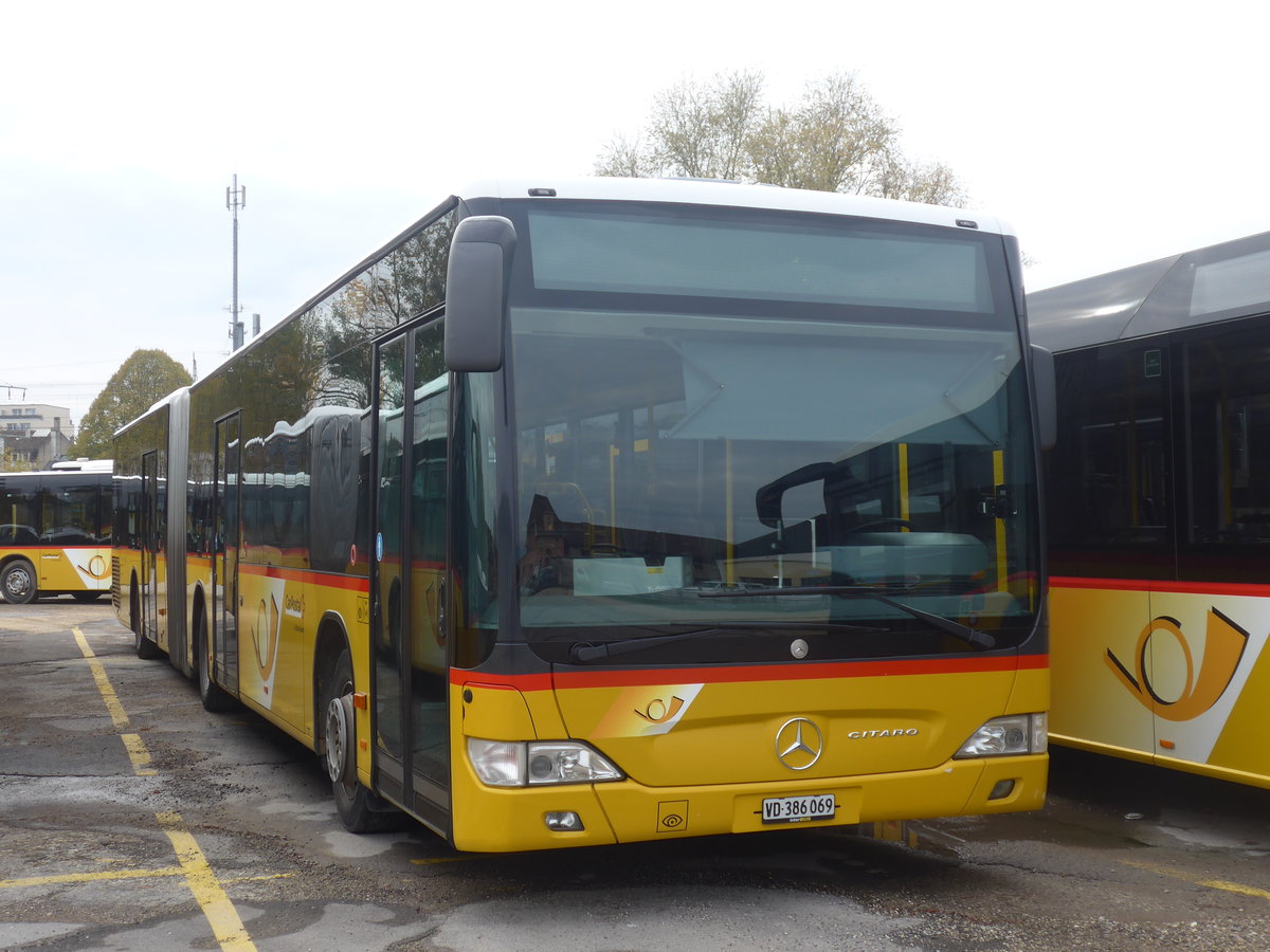 (210'901) - CarPostal Ouest - VD 386'069 - Mercedes am 9. November 2019 in Yverdon, Garage