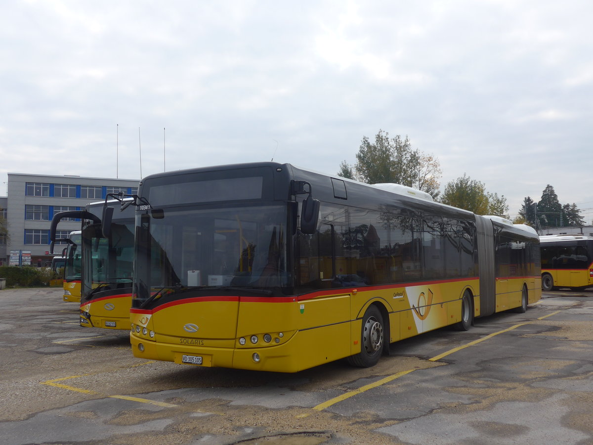 (210'904) - CarPostal Ouest - VD 305'105 - Solaris am 9. November 2019 in Yverdon, Garage