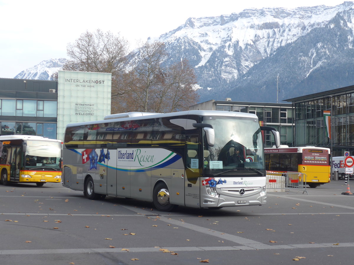 (211'037) - Oberland Reisen, Thun - Nr. 41/BE 434 - Mercedes am 11. November 2019 beim Bahnhof Interlaken Ost