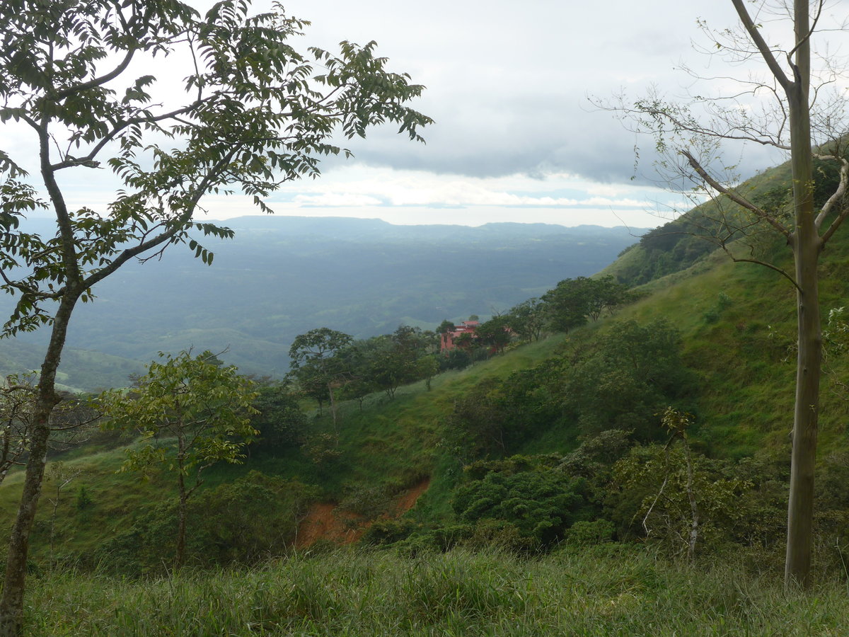 (211'594) - Ausblick ins Tal am 18. November 2019 von Rio Jsus aus