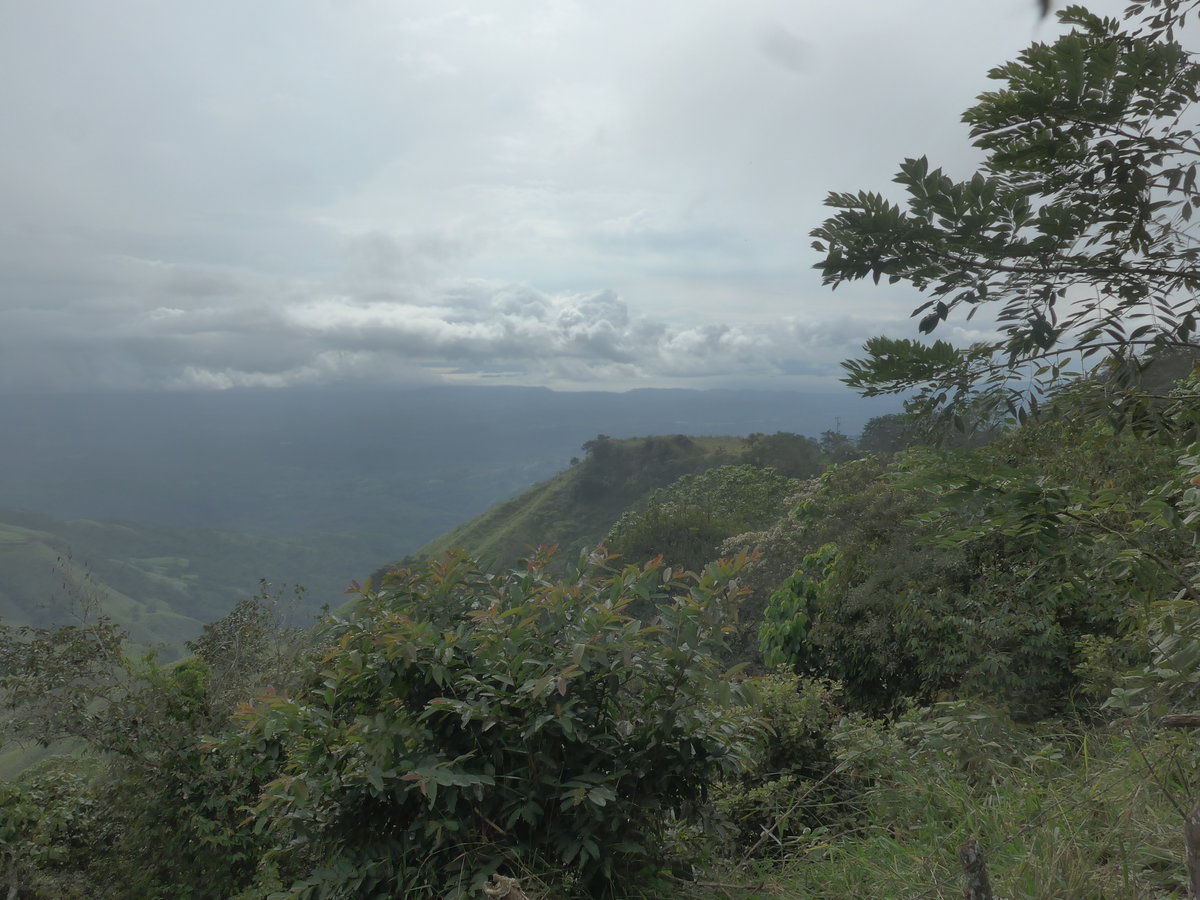 (211'605) - Blick ins Tal am 18. November 2019 in Rio Jses
