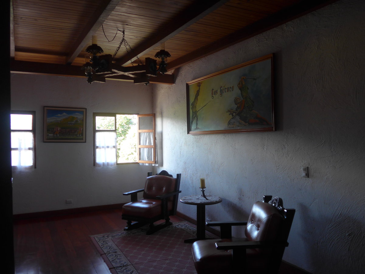 (212'268) - Aufenthaltsraum am 24. November 2019 in Nuevo Arenal, Hotel-Restaurant Los Hroes