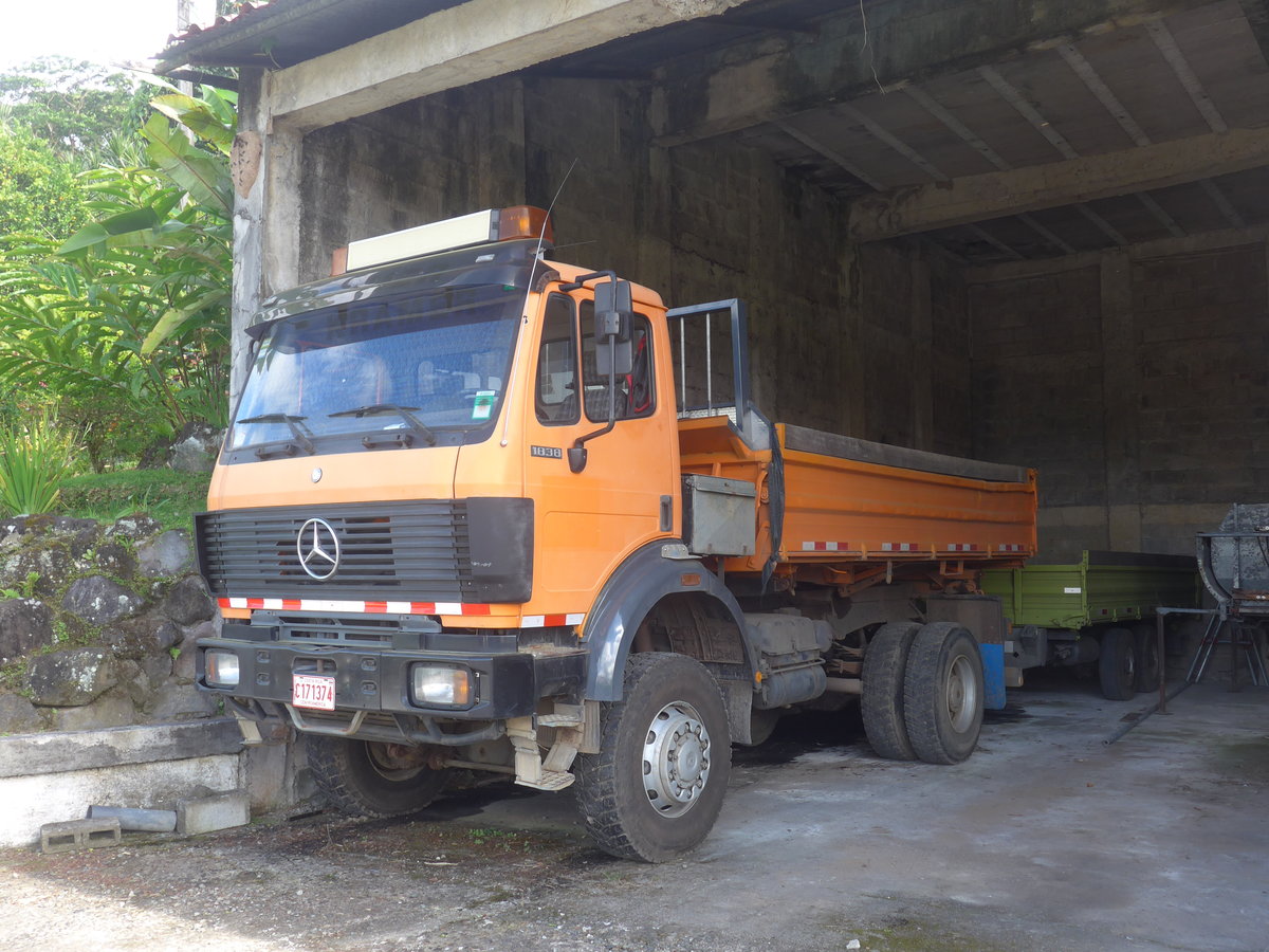 (212'274) - Ulrich, Nuevo Arenal - C 171'374 - Mercedes am 24. November 2019 in Nuevo Arenal, Los Hroes