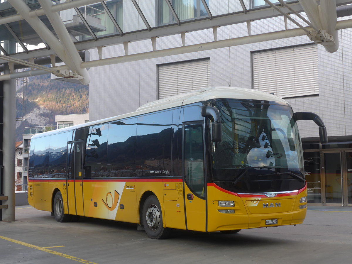 (212'555) - PostAuto Graubnden - GR 173'201 - MAN am 7. Dezember 2019 in Chur, Postautostation