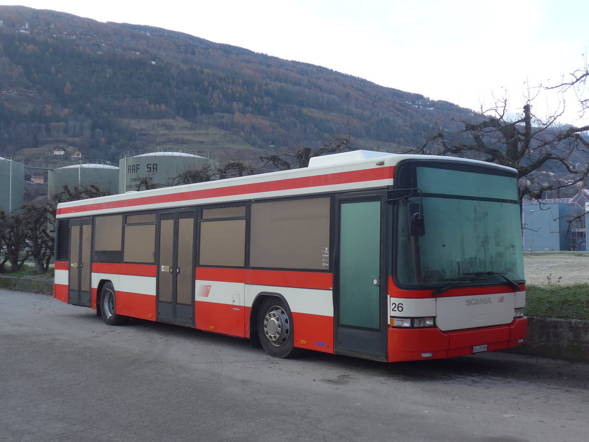 (212'709) - Lathion, Sion - Nr. 26/VS 478'999 - Scania/Hess (ex AAGS Schwyz Nr. 12) am 8. Dezember 2019 in Sion, Garage