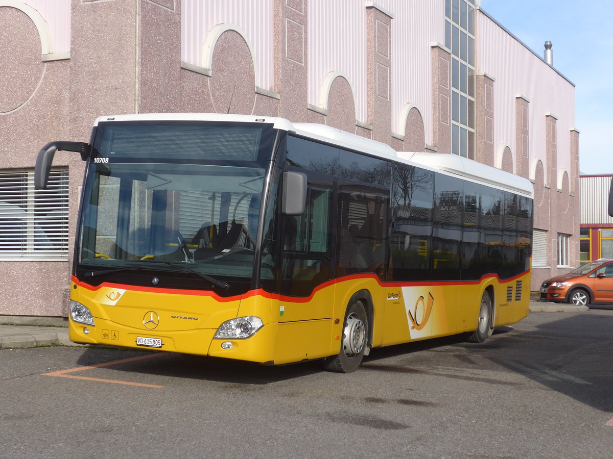 (212'741) - CarPostal Ouest - VD 615'805 - Mercedes am 8. Dezember 2019 in Echallens, Garage