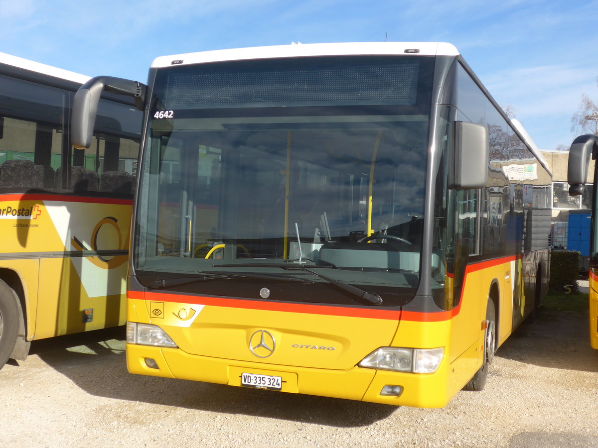 (212'773) - CarPostal Ouest - VD 335'324 - Mercedes am 8. Dezember 2019 in Yverdon, Garage