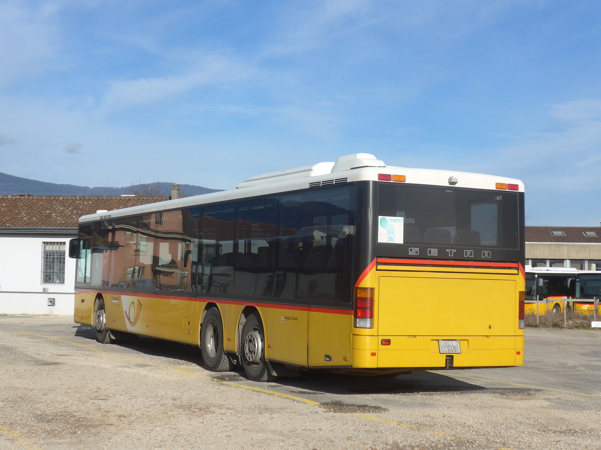 (212'779) - CarPostal Ouest - VD JU 1945 - Setra (ex Nr. 70; ex Stucki, Porrentruy Nr. 11) am 8. Dezember 2019 in Yverdon, Garage 