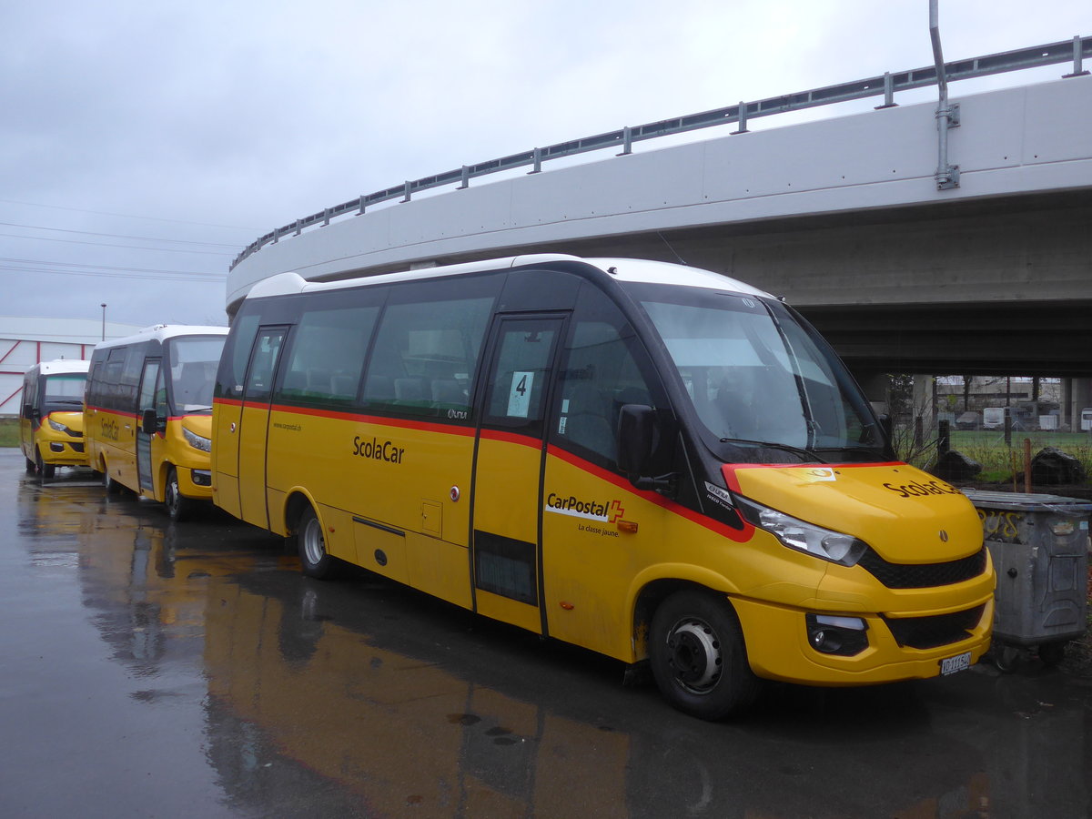 (213'022) - CarPostal Ouest - VD 111'540 - Iveco/UNVI am 22. Dezember 2019 in Kerzers, Interbus