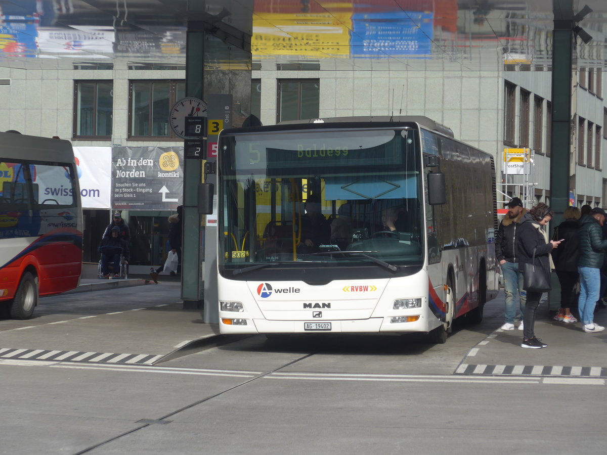 (214'629) - RVBW Wettingen - Nr. 92/AG 19'402 - MAN/Gppel am 20. Februar 2020 beim Bahnhof Baden